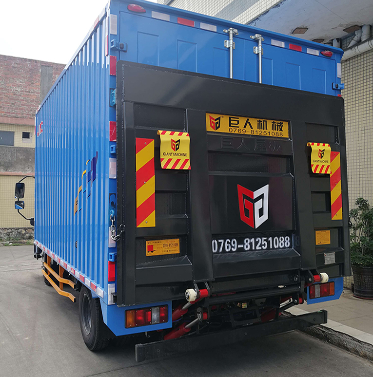 4m2 light truck tail plate