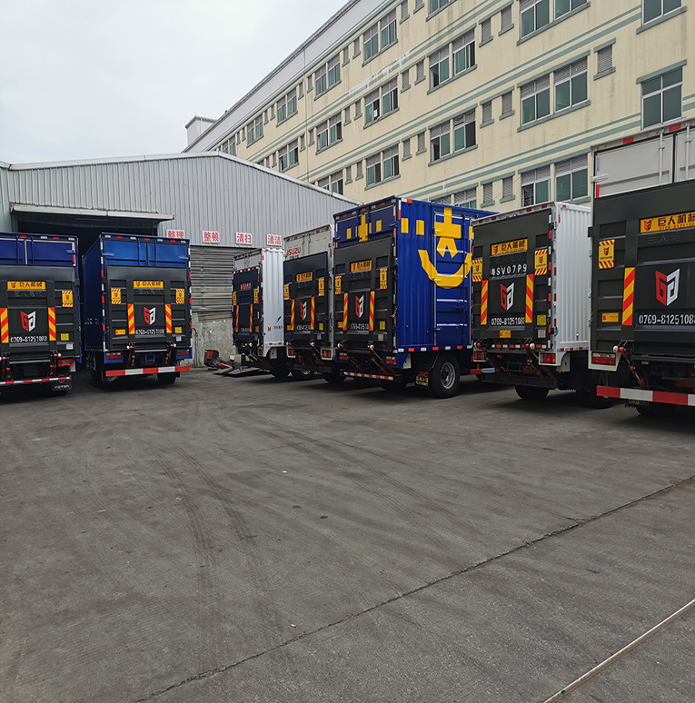 Aluminum alloy truck tail plate Aluminum alloy truck tail plate